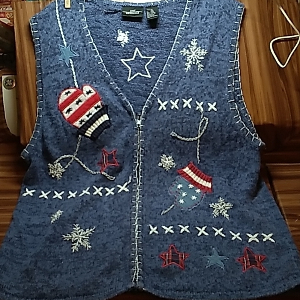 One Resource XL patriotic cardigan vest